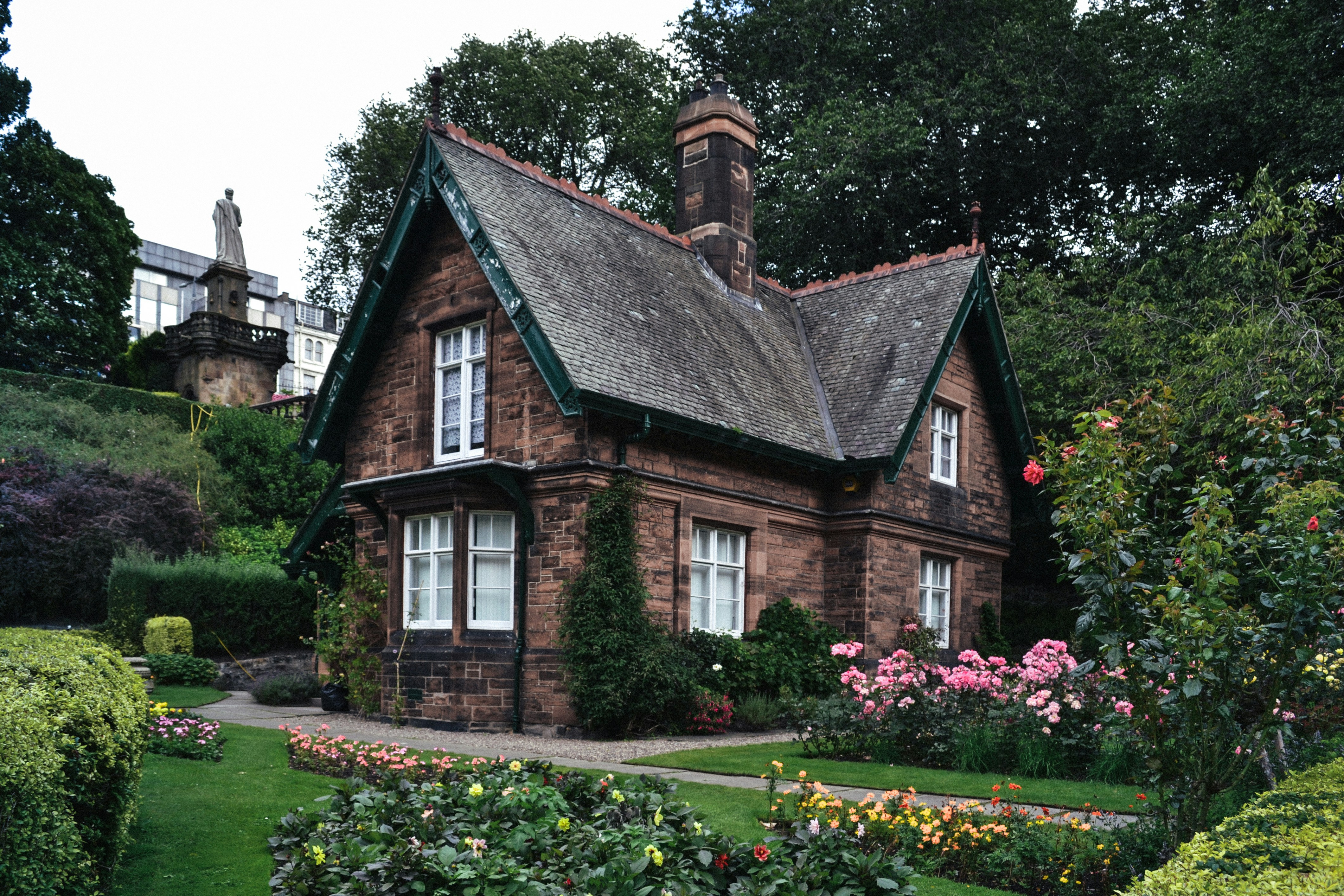 familyHouse
